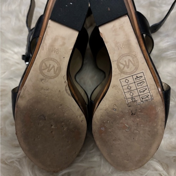 Michael Kors Platform Wedge Size 9 - Picture 4 of 4